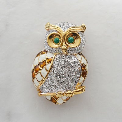 ミミズクモチーフブローチ/5100029G詳細情報｜アクセサリー・腕時計 