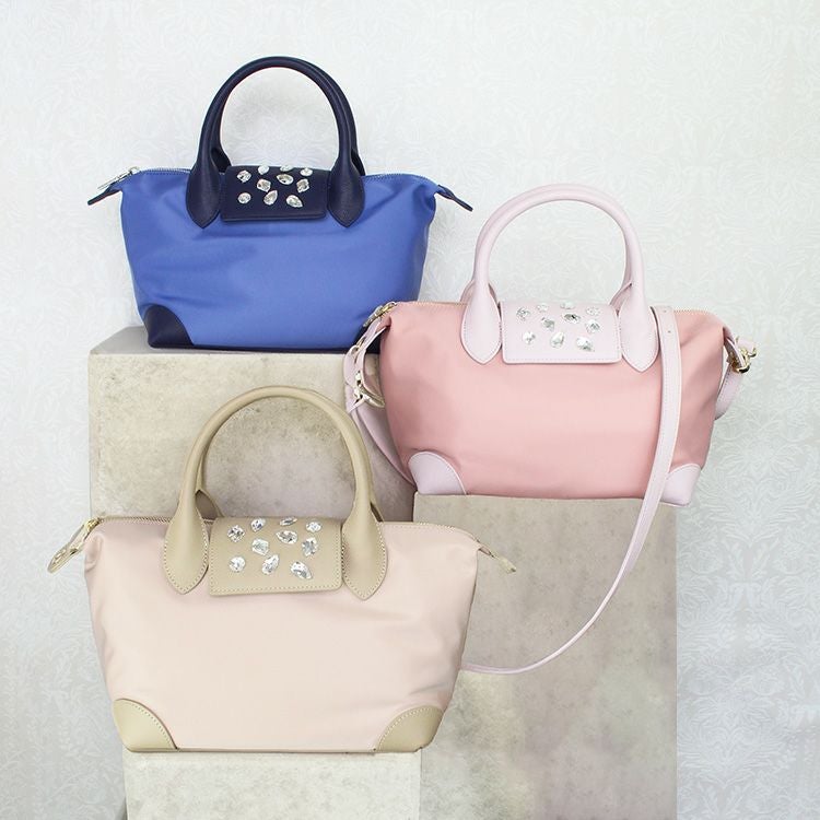 ❤️ GW特別価格❤️♡アビステ♡ビジュー付マルチ2wayバッグ♡ 軽量】ナイロン×レザー2Wayビジューバッグ/8241011-詳細情報