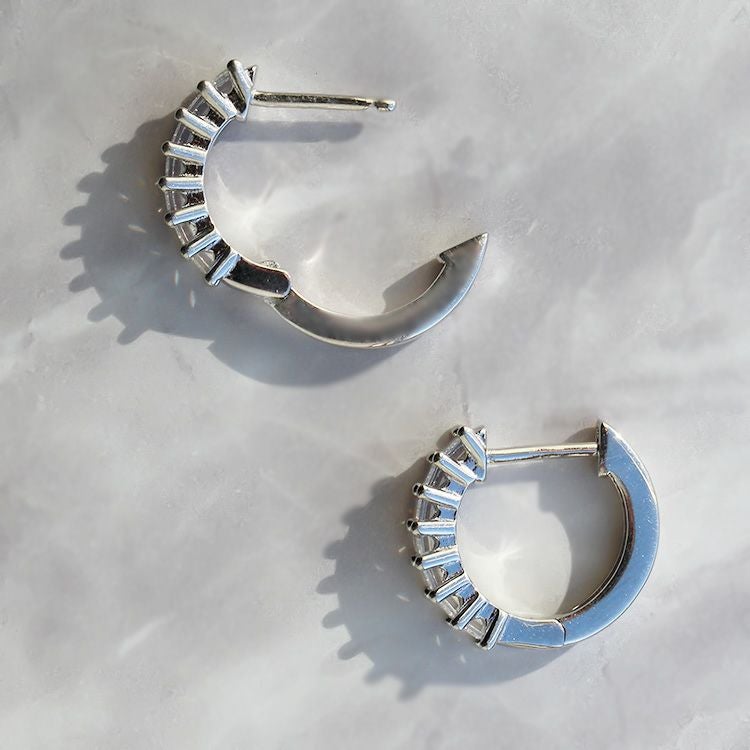 Exclusive》エクセレントカットキュービックジルコニアフープピアス
