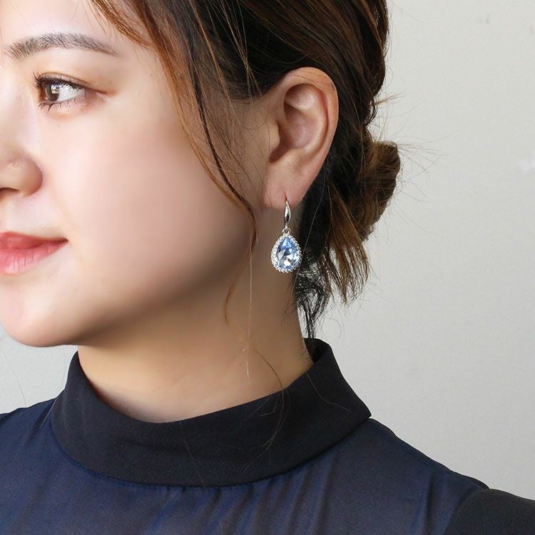 クリスタルガラスドロップモチーフピアス【Oggi 掲載】詳細情報