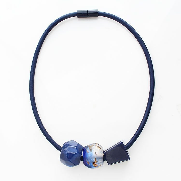 ZSiSKA】≪BLISS≫マグネットクラスプレジンネックレス詳細情報