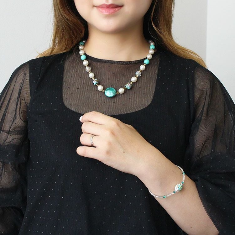 サフィリーンとガラスパールのネックレス ベネチアンガラス×パールデザインショートネックレス詳細情報