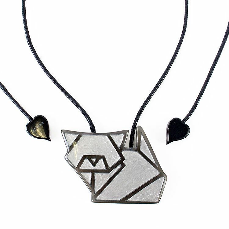 ZSiSKA】≪ORIGAMI≫キャットモチーフレジンフリーレングスネックレス