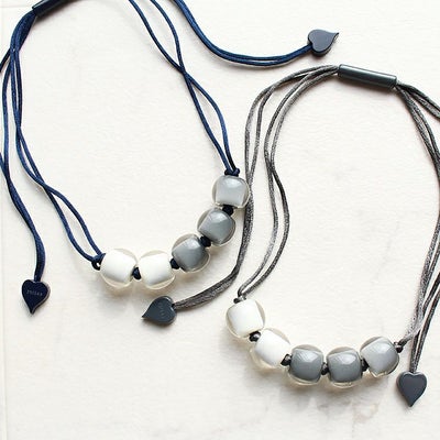 ZSiSKA】≪COLORFUL BEADS≫レジンフリーレングスネックレス詳細情報 