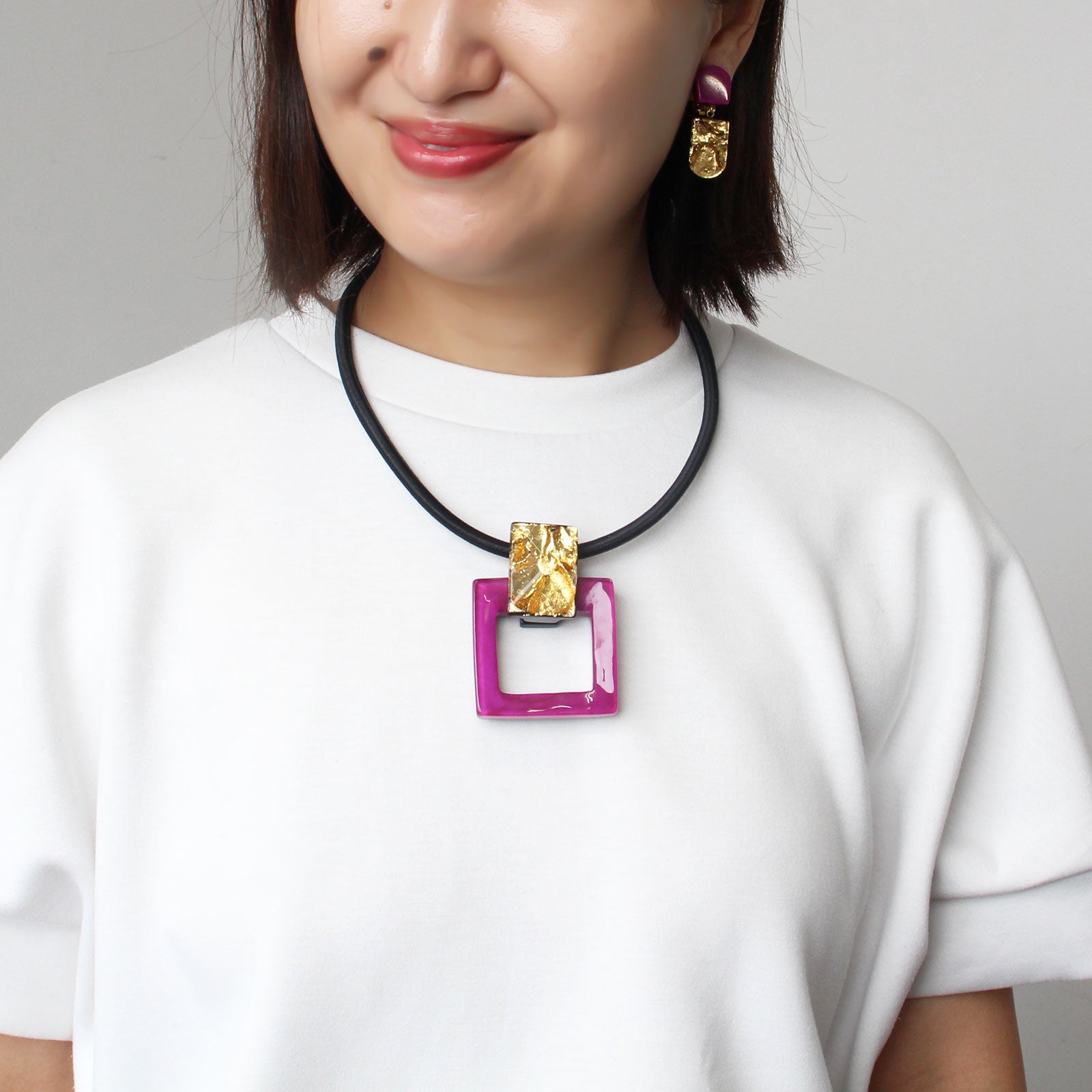 ZSiSKA】≪LUMI≫2wayマグネットクラスプレジンネックレス詳細情報
